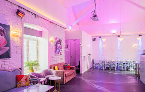 Атмосферное пространство с верандой для любых мероприятий