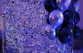 Уютный лофт-зал с красивым видом