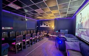 Типичный Питер. Лофт-зал для различных событий