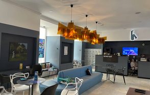 Interactive Space. Современный зал с VR