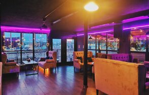 Атмосферное пространство с верандой и мангалом в Отрадном