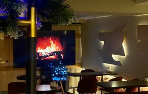 Статский Советник. Зал для небольшой компании