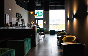 Бар Перемена Дизайнерский лаунж-бар