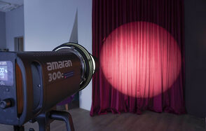 Лофт в современном стиле с кухней