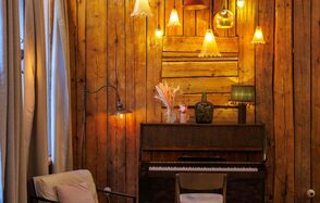 Cozy hall in loft style