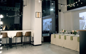 Стильный лофт с панорамными окнами