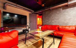 Стильный бар 