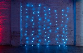 Уютный лофт со светомузыкой