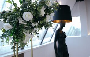 Мусс Лофт. Светлый лофт с верандой на крыше