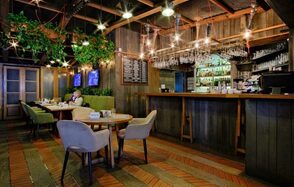 Пряности и Радости. Банкетный зал с караоке