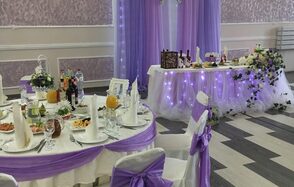 Тиара. Банкетный зал с сиреневыми акцентами 