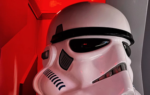 Лофт-зал в стиле космического корабля