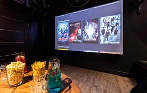 Лофт-зал в стиле волшебного леса