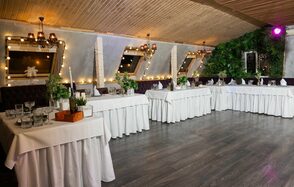 Фурса лофт. Банкетный зал в Петергофе