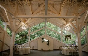 Банкетный зал в усадьбе Лесной берег