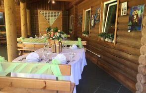 Банкетный зал на территории горнолыжного курорта