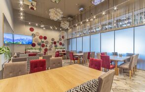 Банкетный зал с уникальным авторским интерьером