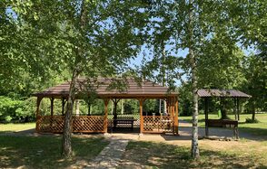 Большая беседка на 30 человек в Парк Отель Куркино