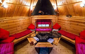 Гриль Домик на Большом Головинском пруду