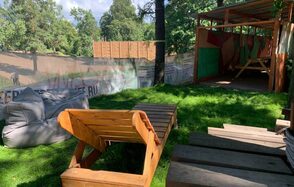 Беседка в стиле ЛОФТ для шашлыка и отдыха