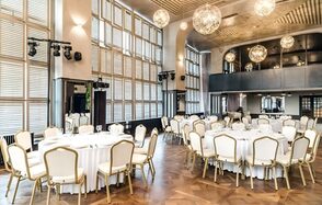 El Graf. Просторный банкетный зал