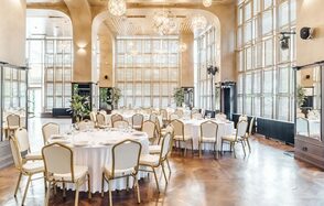 El Graf. Просторный банкетный зал