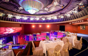 Банкетный зал в особняке княгини 