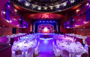 Банкетный зал в особняке княгини 