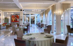 Беладжо. Банкетный зал в средиземноморском стиле