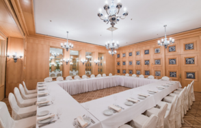 Президент-отель. Атмосферный банкетный зал