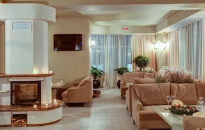 Дизайн Холл. Банкетный зал с камином