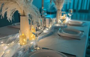 Tiffany. Изысканный лофт с мебелью, светомузыкой и караоке