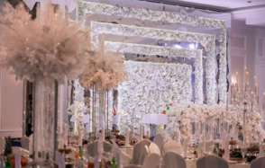 Принц Парк Отель. Большой светлый банкетный зал