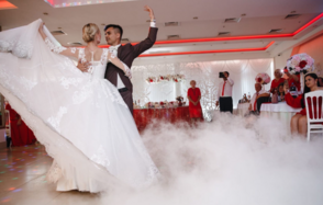 Amulet. Банкетный зал панорамными окнами