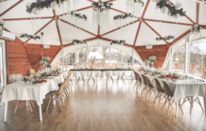 Имение Богатыри. Панорамный банкетный зал за городом