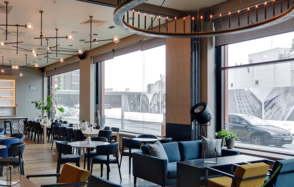 Grill Station. Стильный банкетный зал в ресторане 