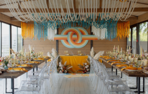 Среда. Банкетный зал в загородном комплексе