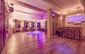 Loft Lodge 10. Дизайнерская площадка