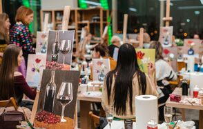 Художественная лофт-студия под закрытие