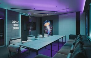 Лофт с морской атмосферой с верандой на крыше