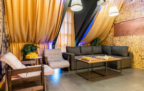 Лофт-зал в стиле Майя 