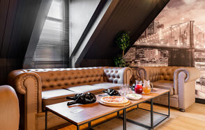 Лофт-зал в стиле большого города