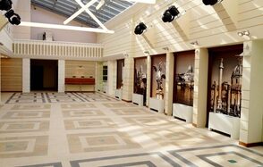 Леонардо. Банкетный зал с панорамной крышей