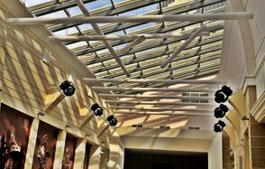 Леонардо. Банкетный зал с панорамной крышей