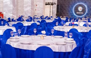 Глинтвейн. Зеркальный банкетный зал