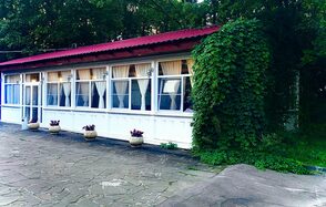 Веранда для банкетов на севере города