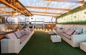 Пространство с сауной на крыше "На высоте" 