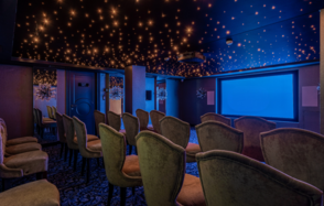 Лофт - кинозал для различных мероприятий