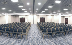 Конференц-зал для презентаций и банкетов
