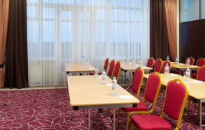 Компактный конференц-зал